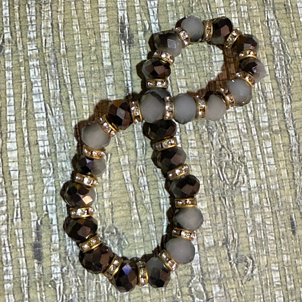 Elegant Gold and Brown Faceted Beaded Bracelet